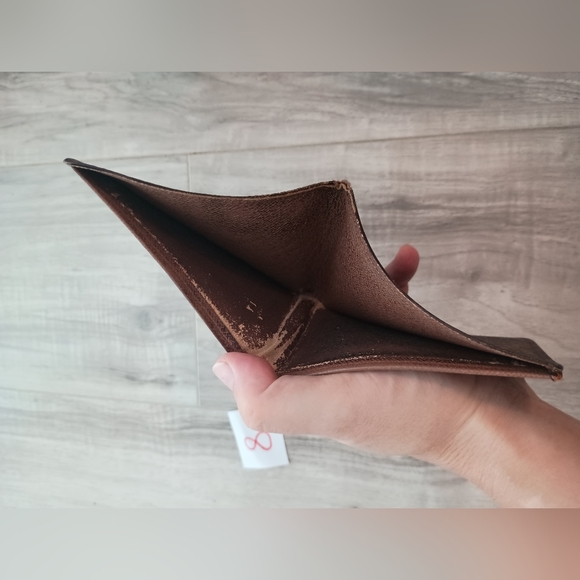 Louis Vuitton Monogram Bifold Wallet Men’s Authentic - Picture 7 of 9